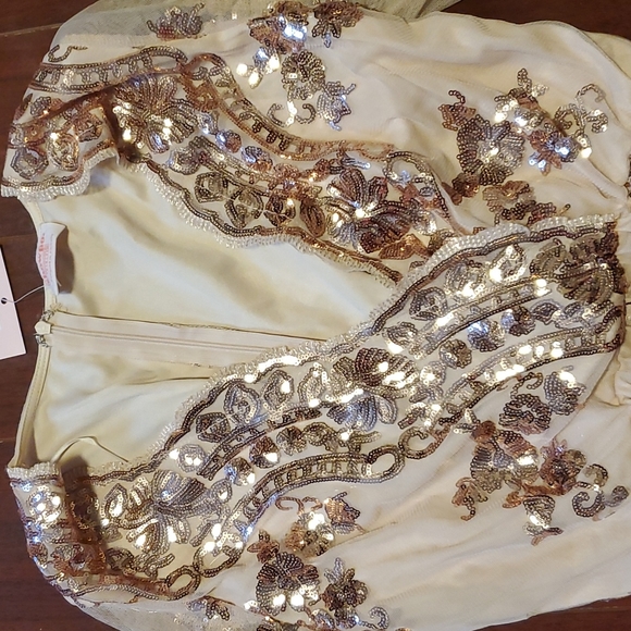 ShowPo gold sequins romper NWT - Picture 4 of 8